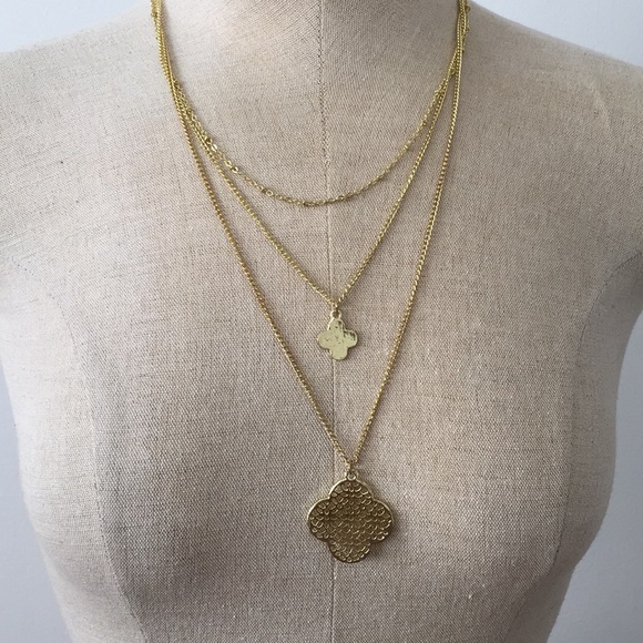 Jewelry - NWT Brand new gold necklaces